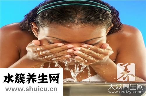 洗面奶可以卸妆吗