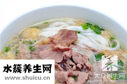 凉拌河粉