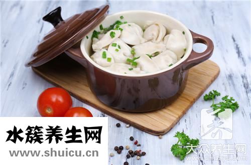 冰冻饺子煮