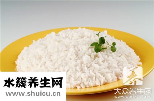 电饭煲蔬菜饭