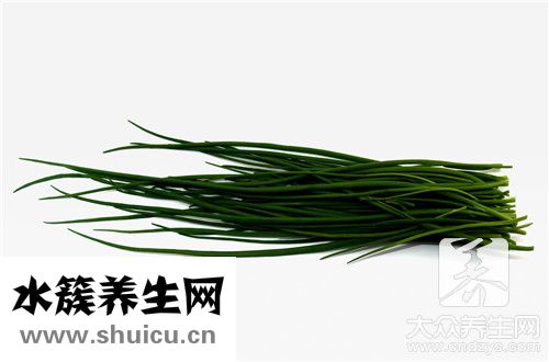 鸡蛋韭菜馅调好