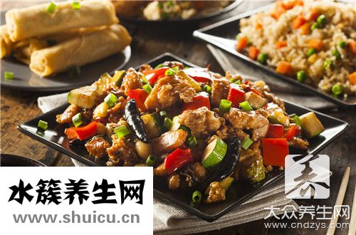 高压锅无水焖鸡法