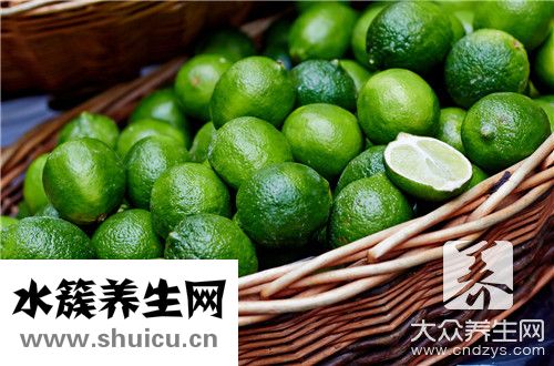 恍可以喝柠檬水吗