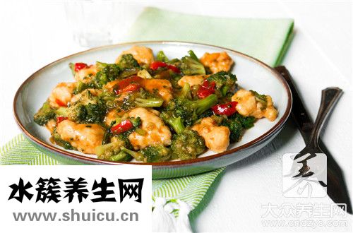 砂锅土鸡