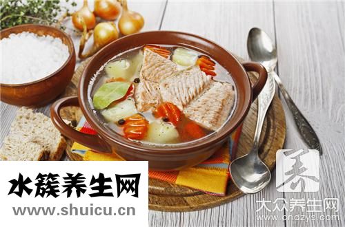 番茄煮鱼
