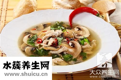 乌鸡炖补气血