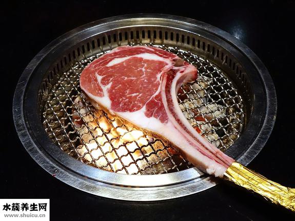 痛风可以吃香蕉吗（痛风病人能吃香蕉吗）