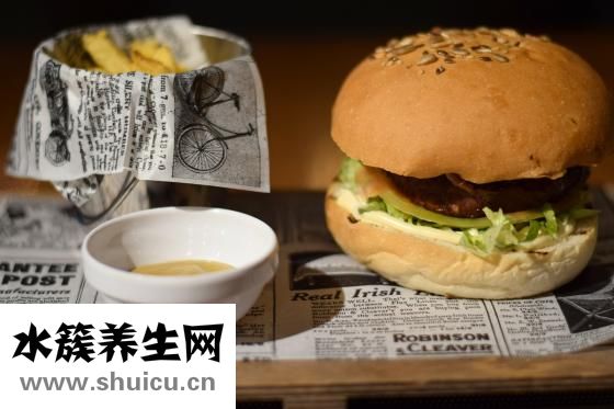 砂锅炖排骨（怎样炖排骨又软烂）