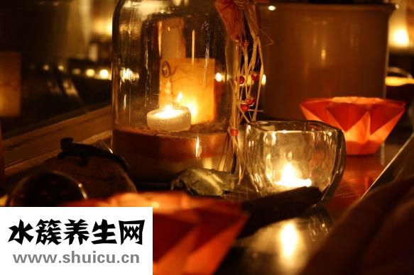 睡前多久喝牛奶好（睡前喝牛奶有什么好处）