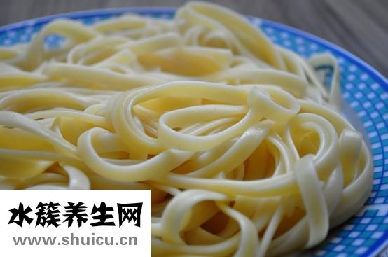 小笼包怎么包
