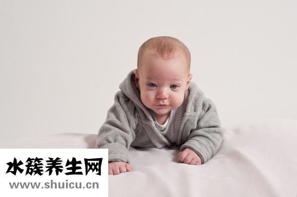 婴儿摇头是怎么回事