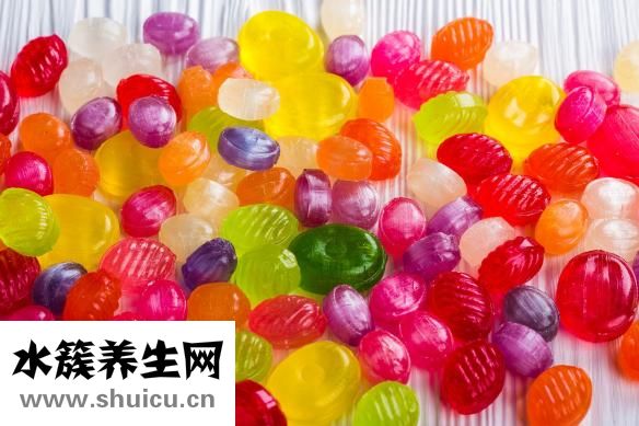 什么是色素斑（色素斑的根本原因和治疗）