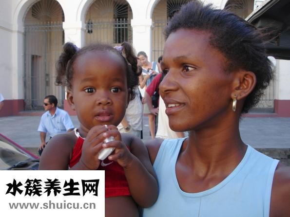 新生儿怎么喂奶