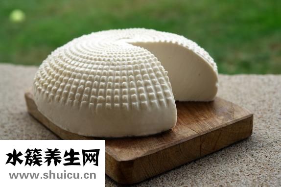 一天饮水量