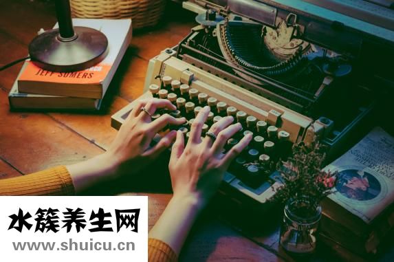 要想控制人体脂肪平常应尽量避免吃瘦身体食材