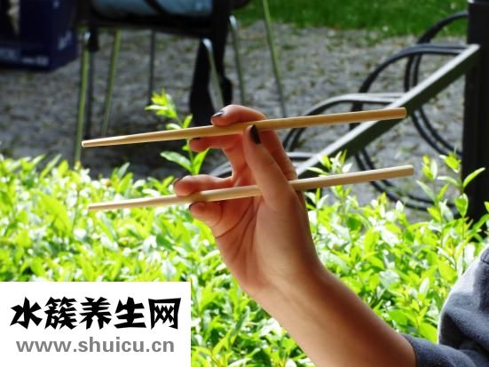 盐酸氨溴索