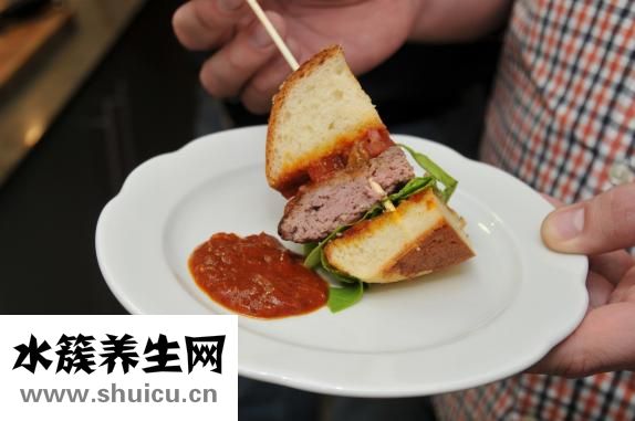 牛腩炖萝卜