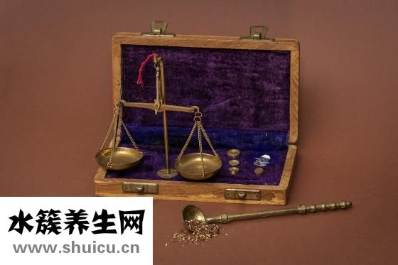 养血生发胶囊