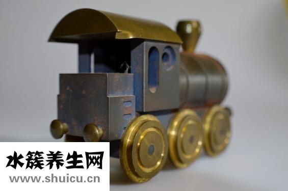 马来酸氟伏沙明片