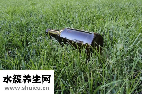 小孩咳嗽呕吐