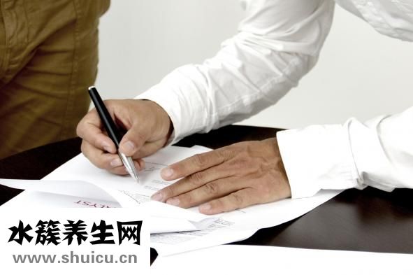 撕脱性骨折