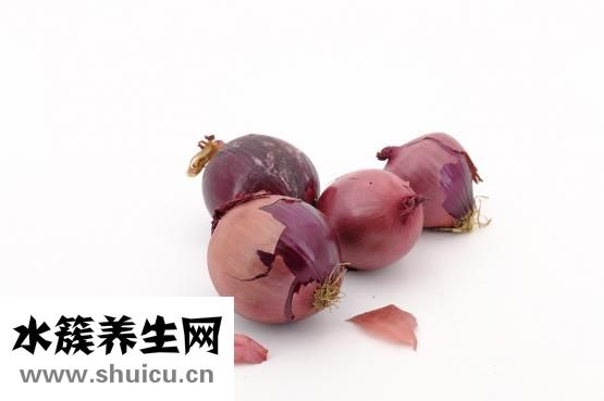 一块披萨的热量