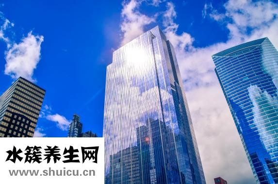 右下腹隐隐作痛