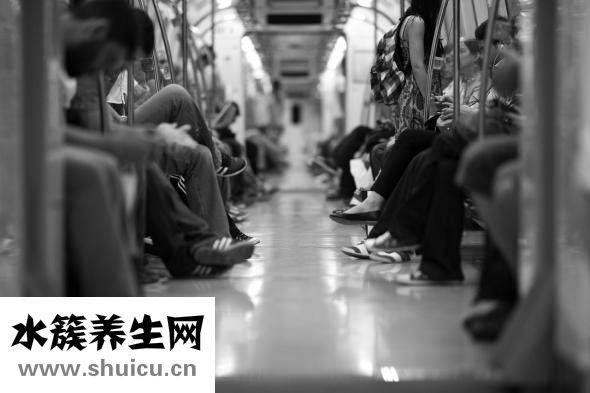 晕车贴有用吗