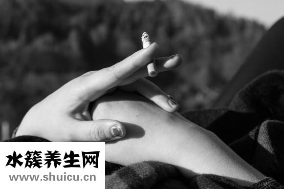 早晚体温哪个高