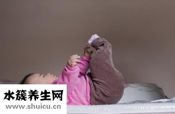 婴儿什么时候长牙