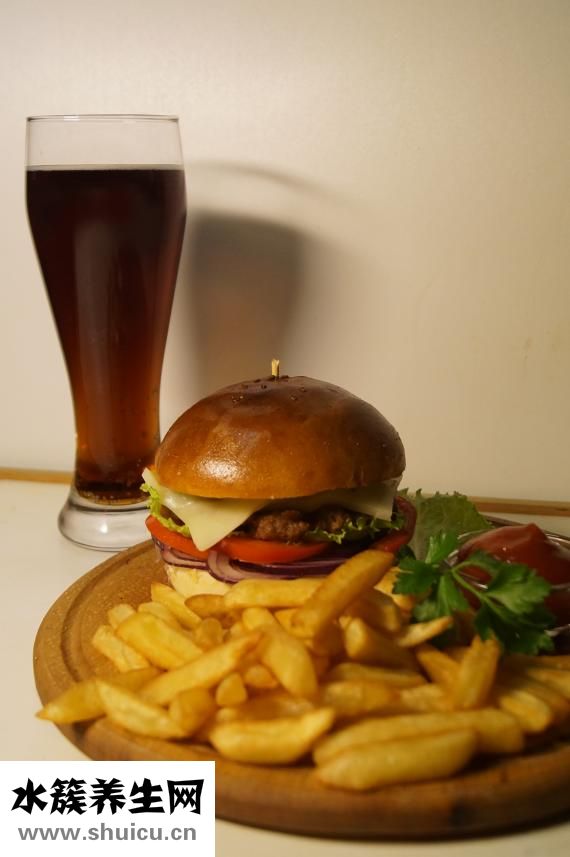 一个汉堡多少克