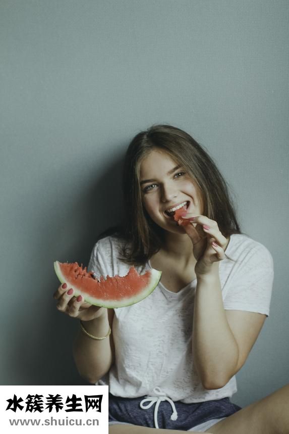 晚上护肤的正确步骤