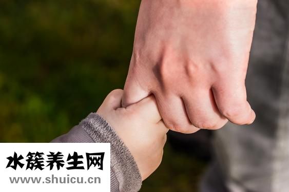 孕芽胎心和胎儿心跳尺寸不一样