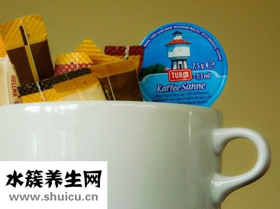 一杯牛奶的热量
