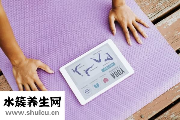上睑凹陷填充术