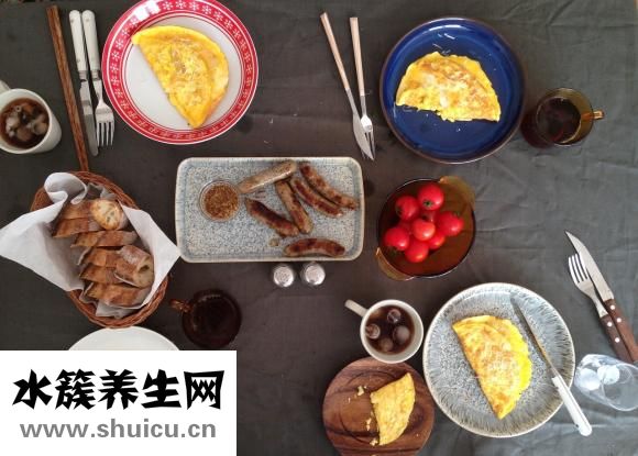 幼儿园午餐