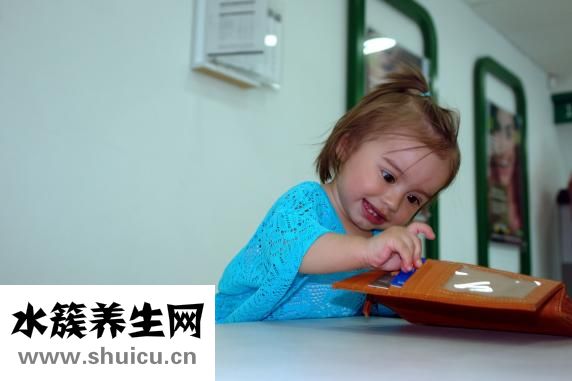 小儿过敏性湿疹