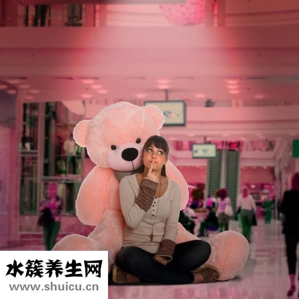 婴儿几个月会坐着