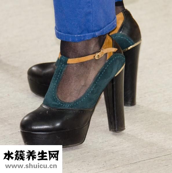 孕妇脚后跟麻