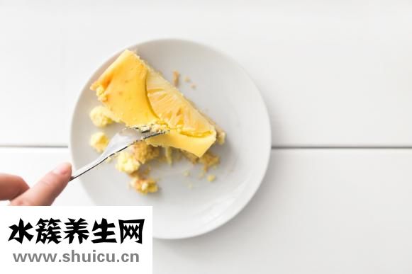 下面有鱼腥味