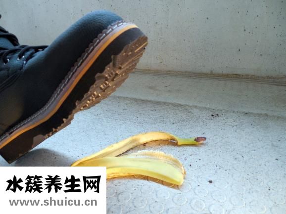 压缩饼干的危害