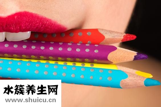 不穿内裤的女人