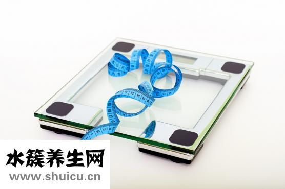 下眼睑浮肿