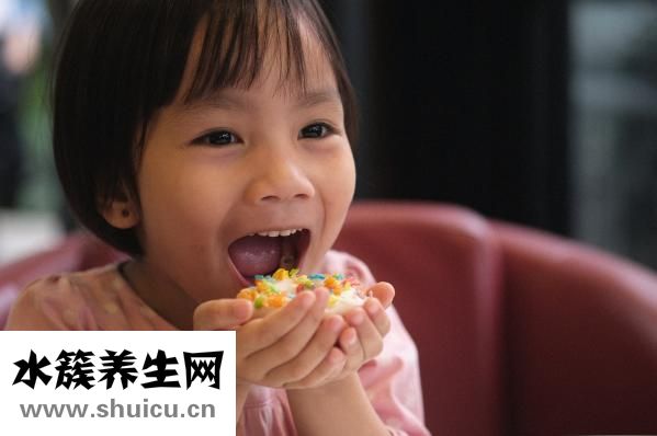 新生儿奶瓶怎么选