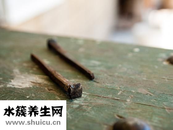 指甲油怎么涂
