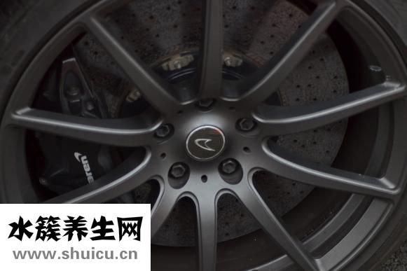 一颗牙多少钱