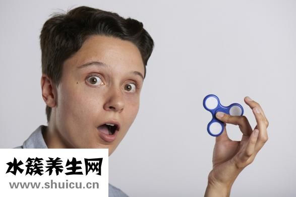 手指骨折是否能治愈？需看严重后果