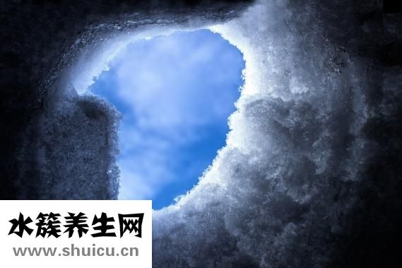 外阴银屑病