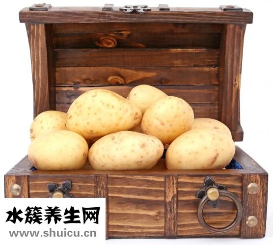 土豆烧鸡翅