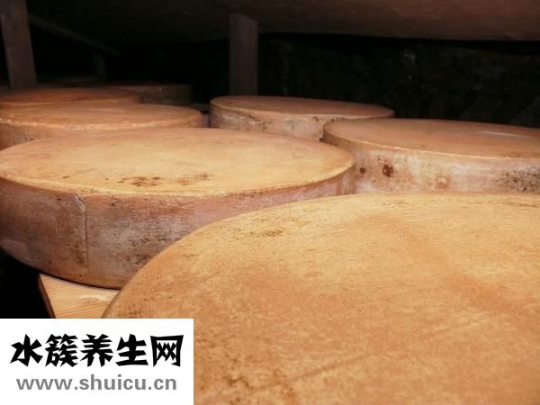 一岁半宝宝奶量